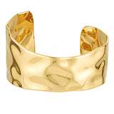 Coupe Bangle in 18k Gold 