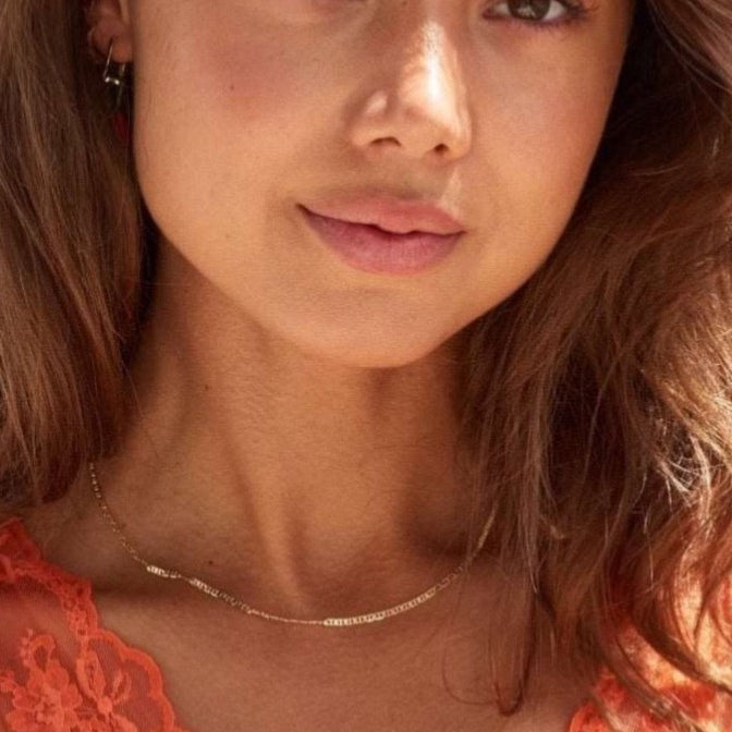 Model wearing 18k gold fill Summer chain